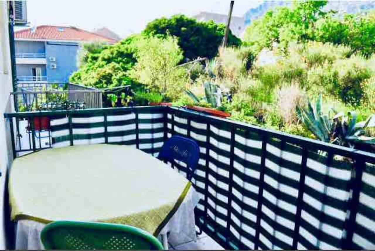 Apartment Mila Makarska Exterior foto